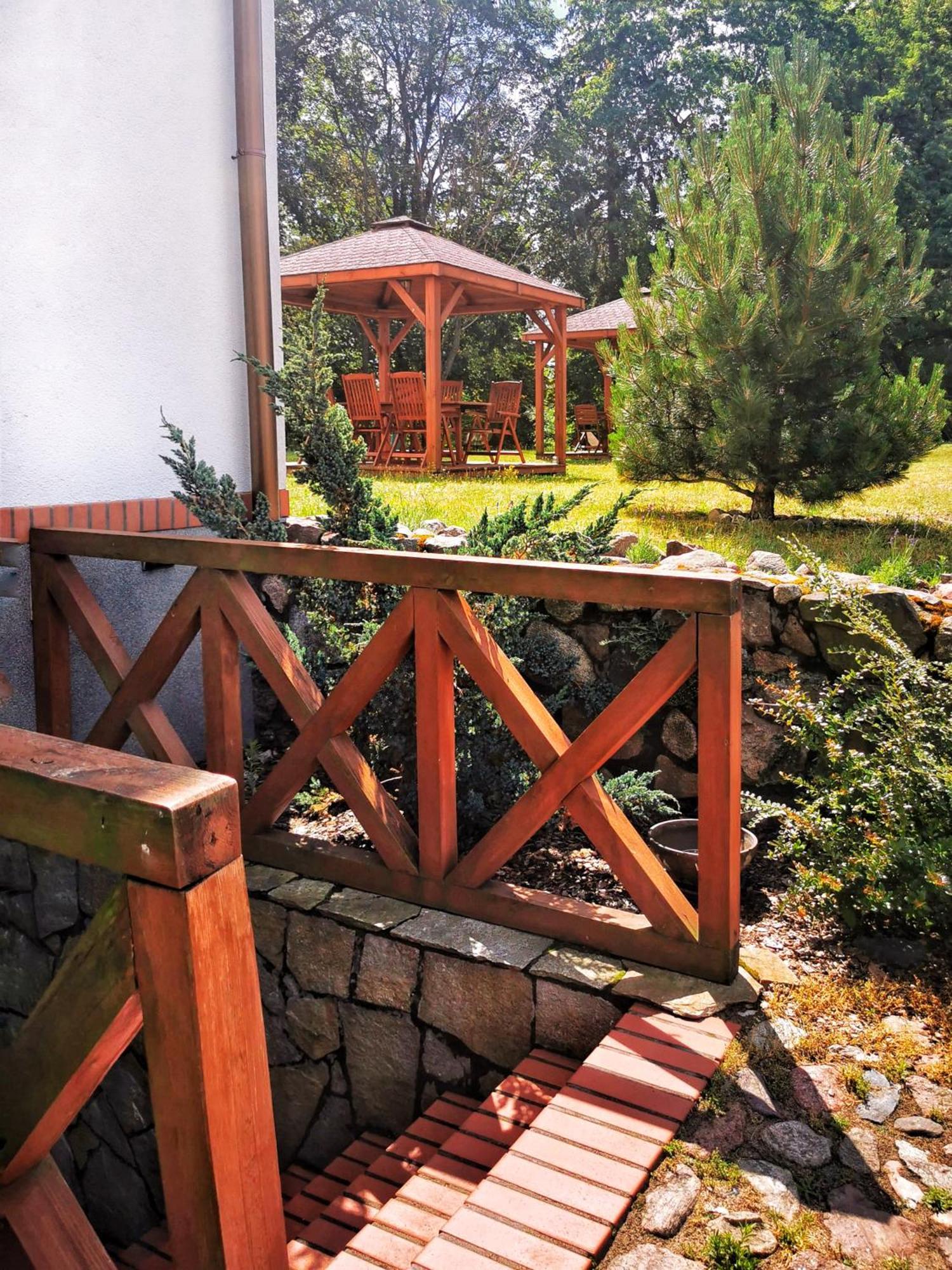 Gospodarstwo Nad Jeziorem Zalom  Exterior photo